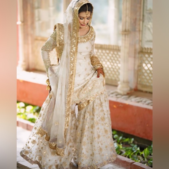 Shakeel’s by Zeeshan Danish Nikkah Bridal Dress White - Picture 3 of 3